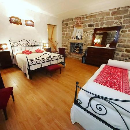 Al Vecchio Corso B&B Tempio Pausania Zewnętrze zdjęcie
