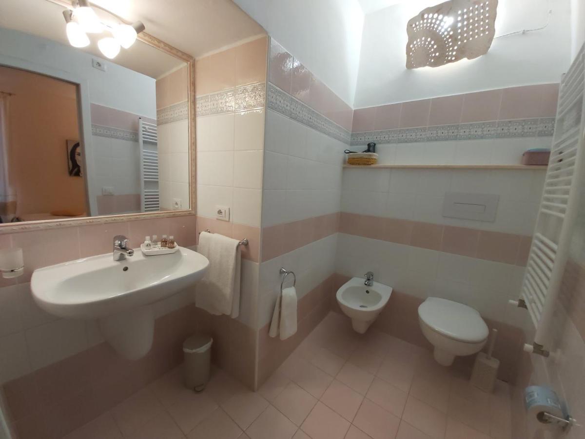 Al Vecchio Corso B&B Tempio Pausania Zewnętrze zdjęcie